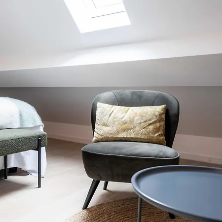 Apartment Stylish Duplex For 8 In *